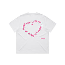 CLUB 88 Members Womens HEART Box White/Pink Tshirt
